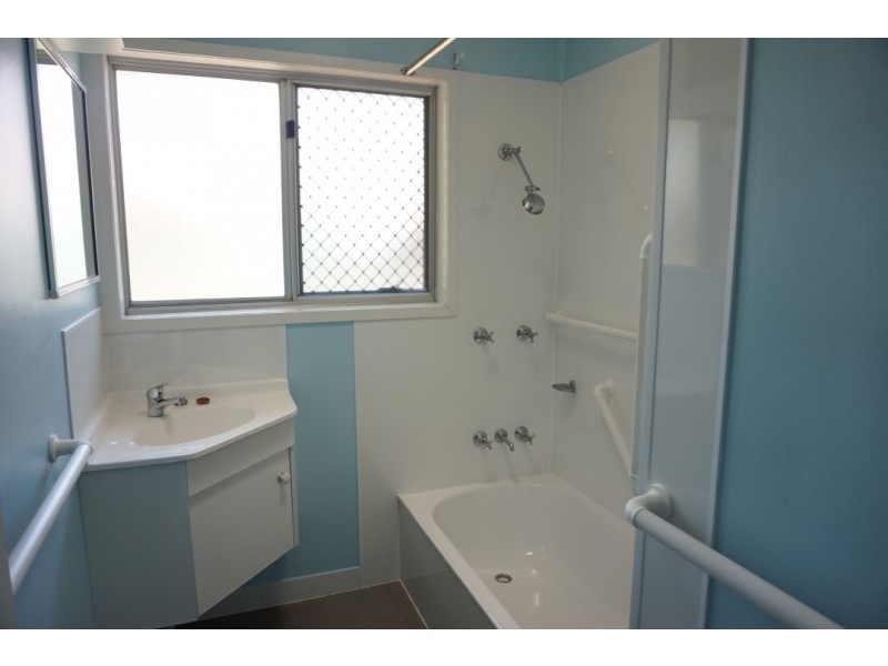 11 Blackwood Street, Slade Point QLD 4740