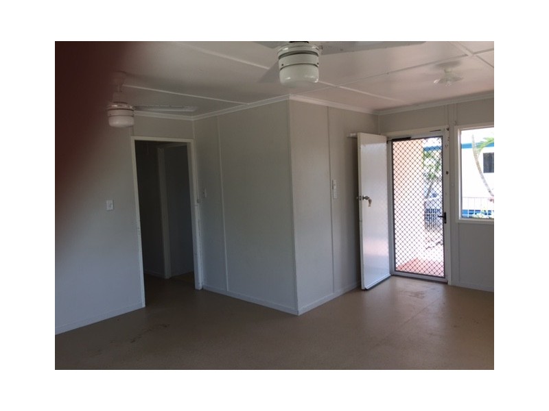 12 Hoey Street, East Mackay QLD 4740