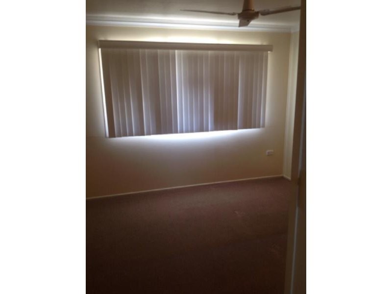 1/1 Cumberland Avenue, Slade Point QLD 4740