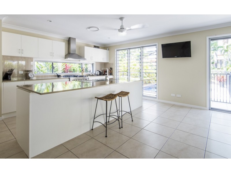 51 Schaefer Street, West Mackay QLD 4740