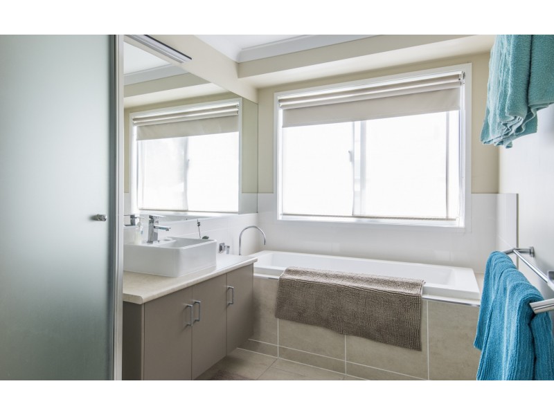 51 Schaefer Street, West Mackay QLD 4740