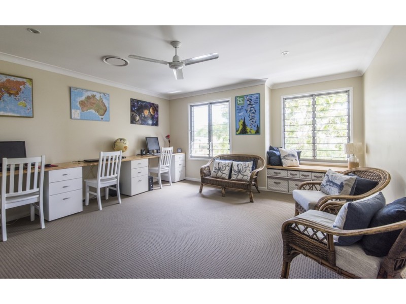 51 Schaefer Street, West Mackay QLD 4740