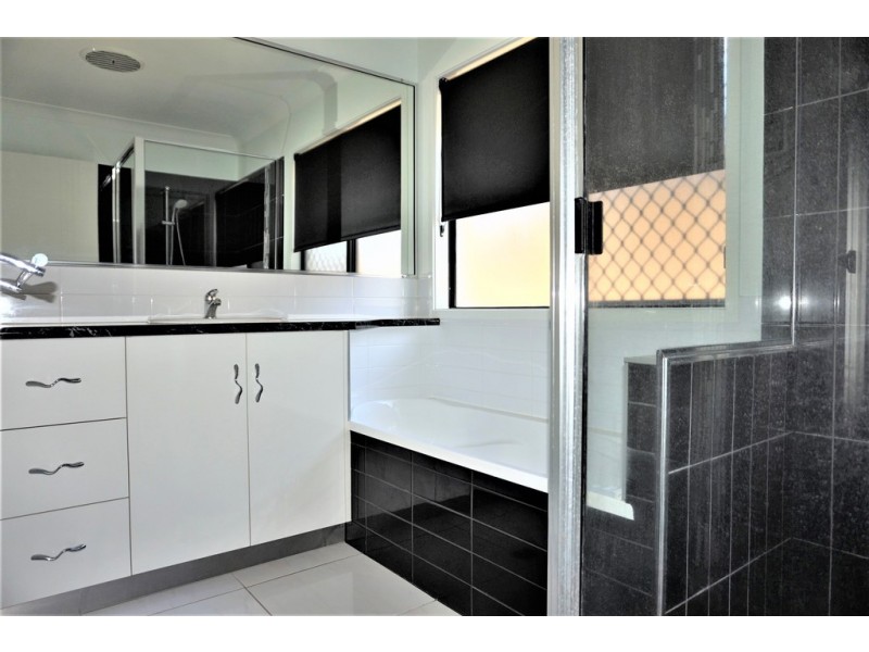 7 Thornbill Lane, Andergrove QLD 4740