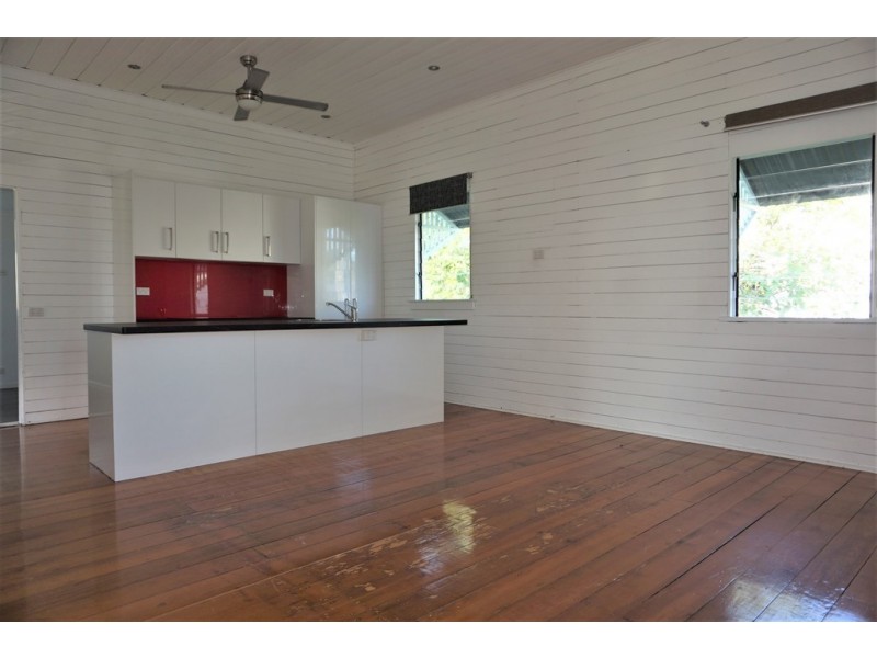 6 Baxter Street, Mackay QLD 4740