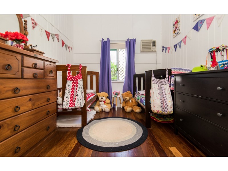 2 Queen Street, North Mackay QLD 4740