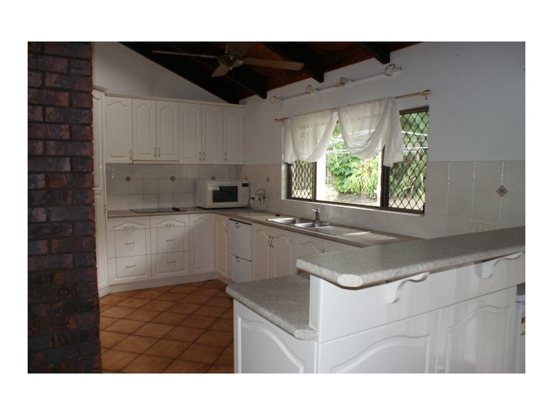 23 McCready Street, Rural View QLD 4740