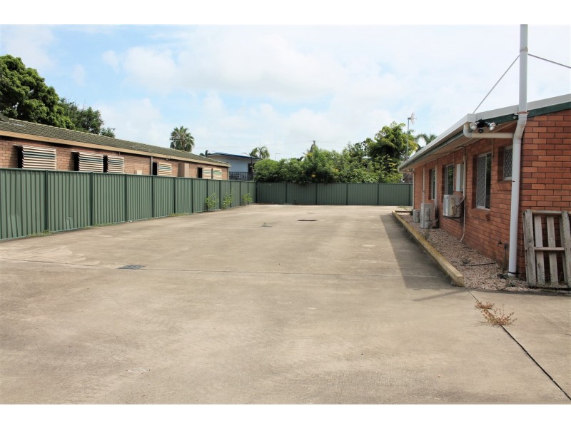 17 Shakespeare Street, East Mackay QLD 4740
