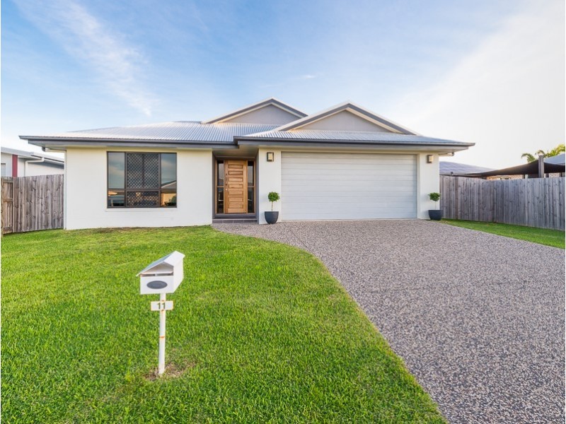 11 Raylene Street, Mount Pleasant QLD 4740