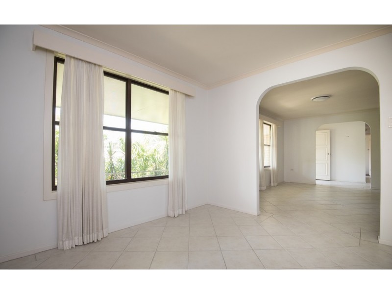 18 Cheribon Avenue, Mount Pleasant QLD 4740