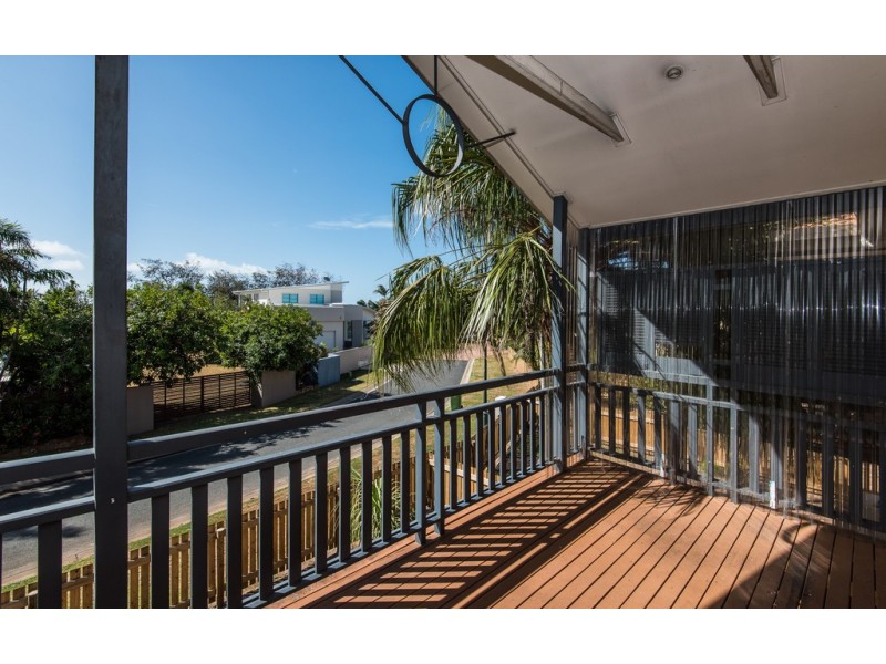 Unit 6 / 25 Beach Road, Dolphin Heads QLD 4740