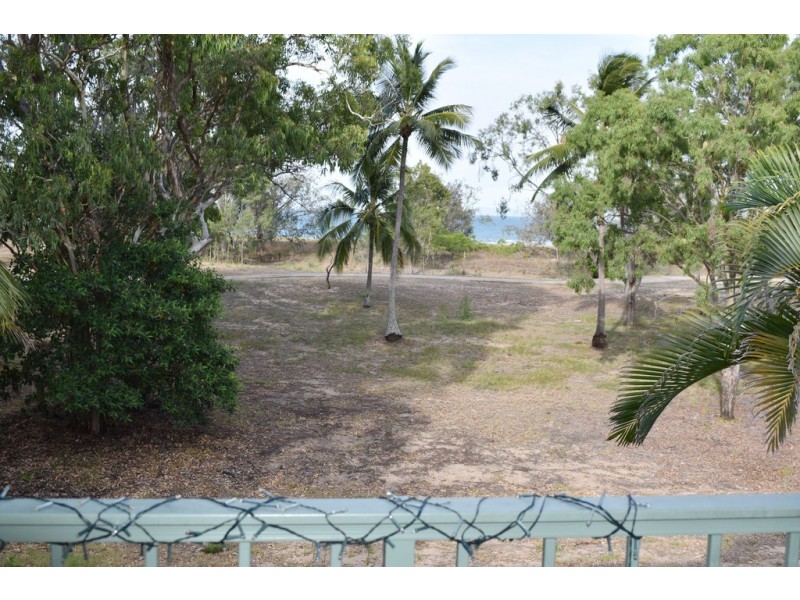 U8 4 Symons Avenue, Bucasia QLD 4750