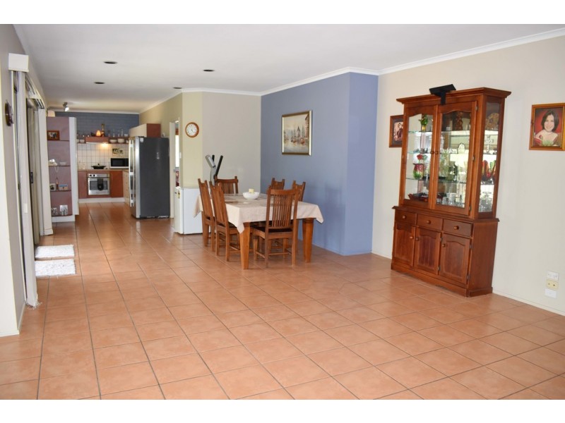 U8 4 Symons Avenue, Bucasia QLD 4750