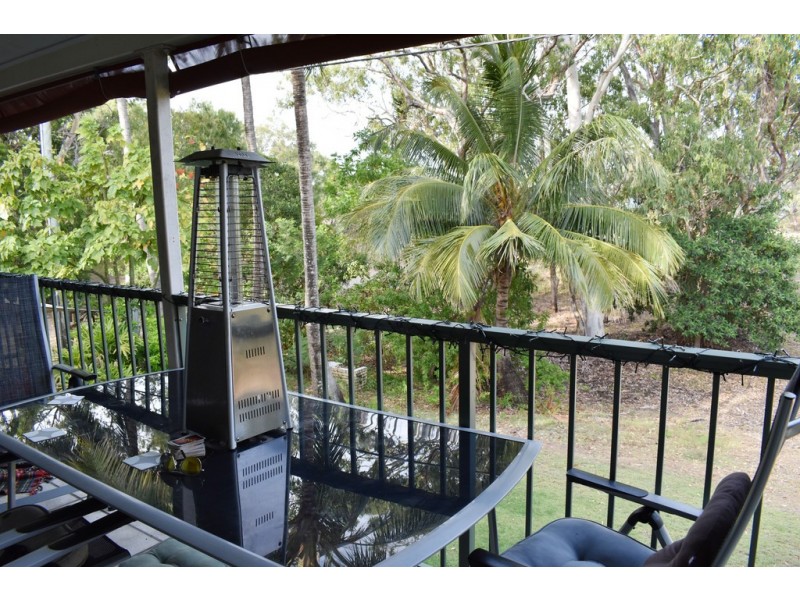 U8 4 Symons Avenue, Bucasia QLD 4750