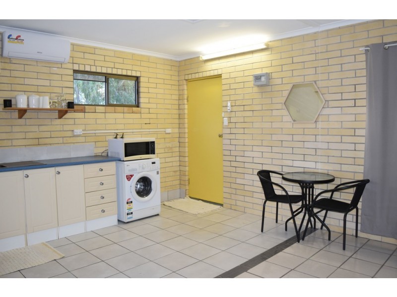 U8 4 Symons Avenue, Bucasia QLD 4750