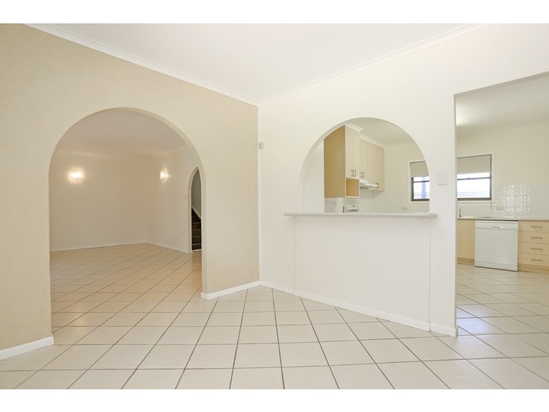 17 Churchill Avenue, Ooralea QLD 4740