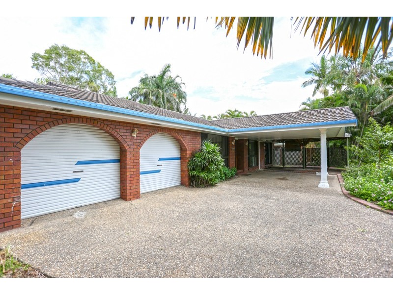 8 Sunset Beach Court, Shoal Point QLD 4750