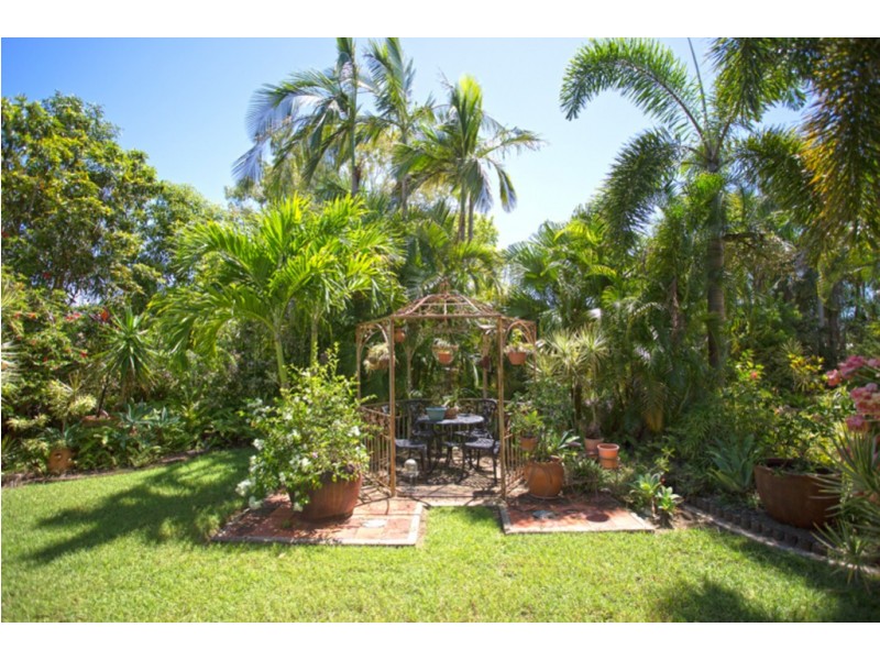 10 Gans Court, Eimeo QLD 4740