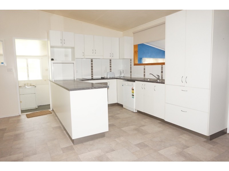 7 Kookaburra Street, Slade Point QLD 4740
