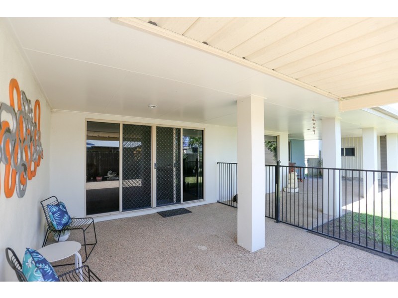 19 Ruddell Close, Marian QLD 4753
