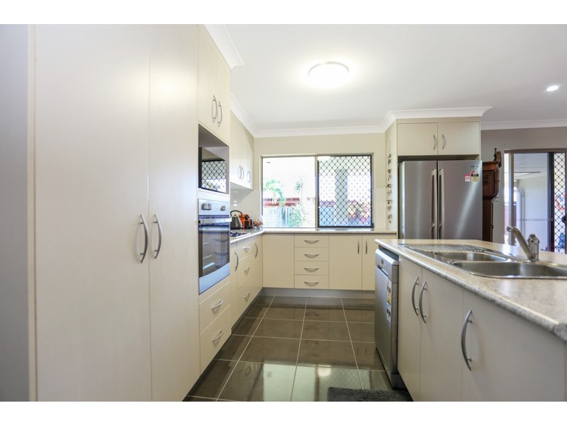 19 Ruddell Close, Marian QLD 4753
