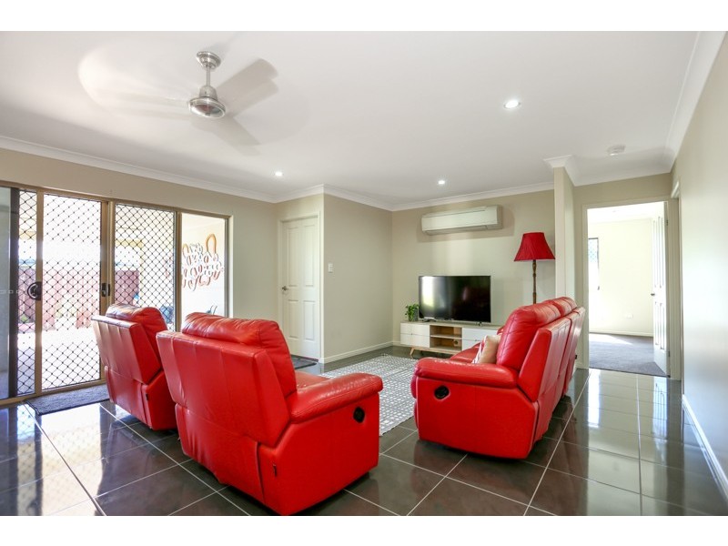 19 Ruddell Close, Marian QLD 4753