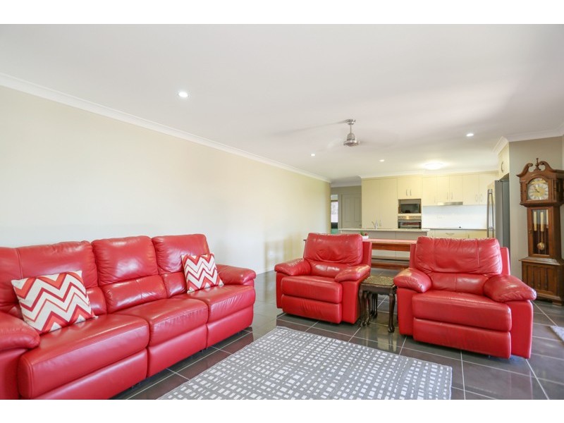 19 Ruddell Close, Marian QLD 4753