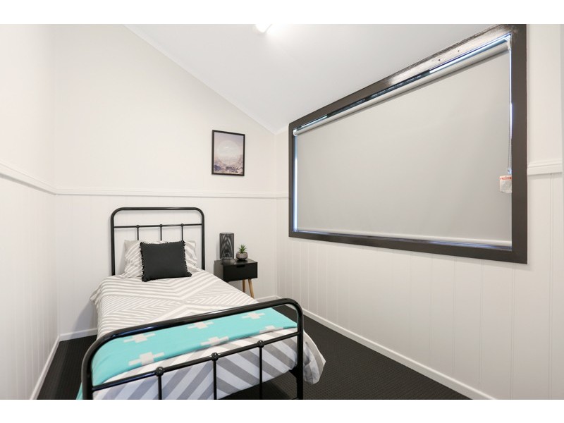 16 Ambrose Way, North Mackay QLD 4740