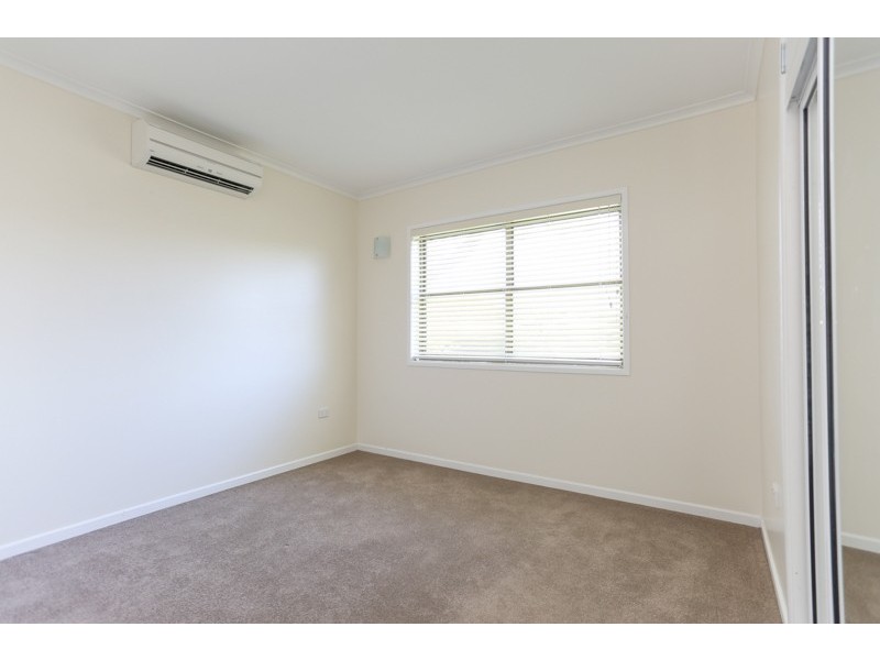 17 Churchill Avenue, Ooralea QLD 4740