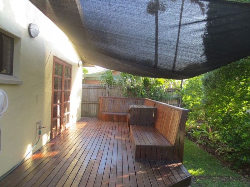 40 South Pacific Ave, Slade Point QLD 4740