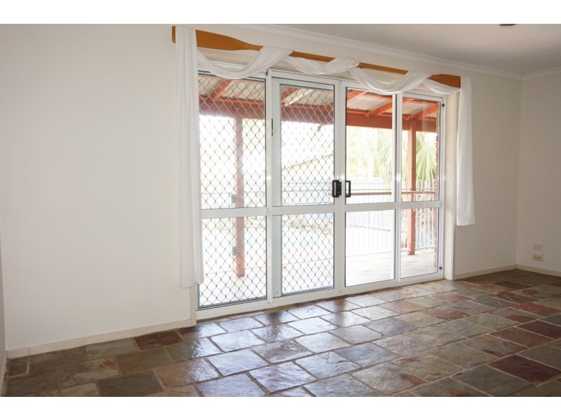 10 *** Application Closed*** Baler Street, Shoal Point QLD 4750