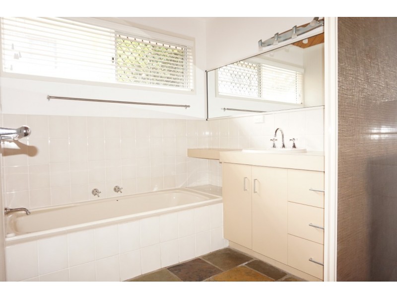 10 *** Application Closed*** Baler Street, Shoal Point QLD 4750