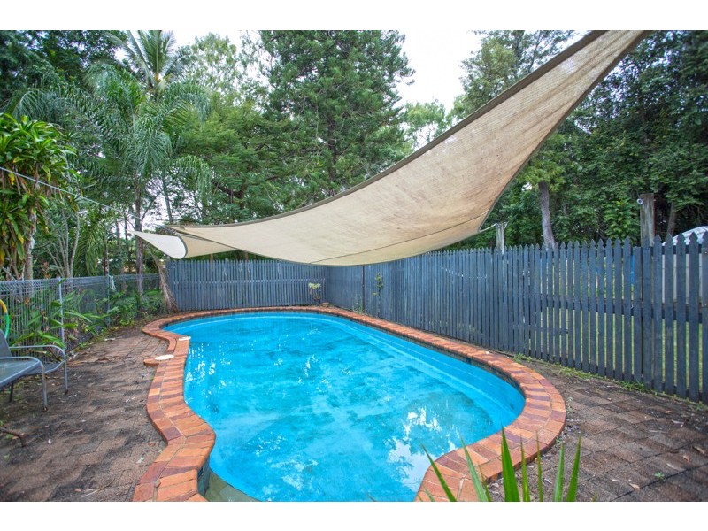15 Cook Street, Bucasia QLD 4750