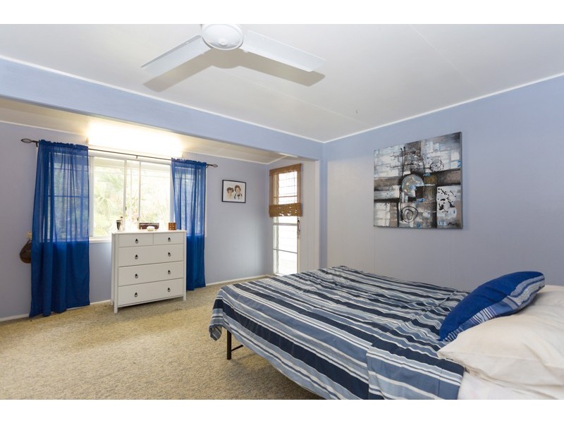 15 Cook Street, Bucasia QLD 4750