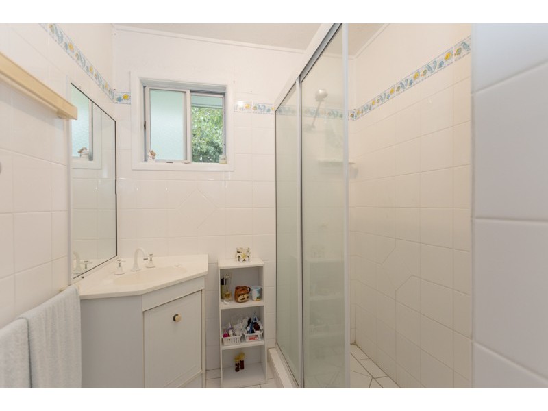 15 Cook Street, Bucasia QLD 4750