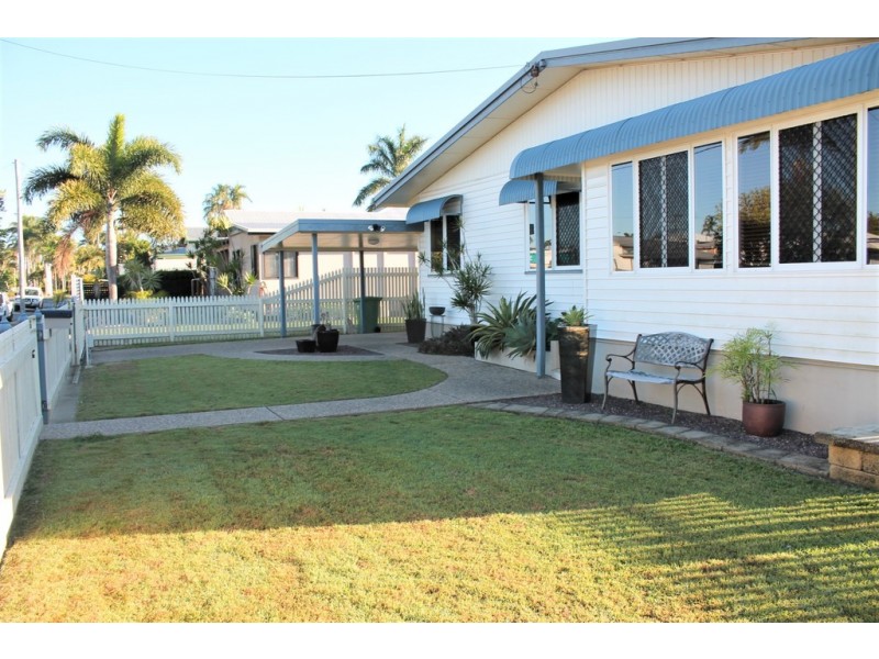 30 Smith Street, West Mackay QLD 4740
