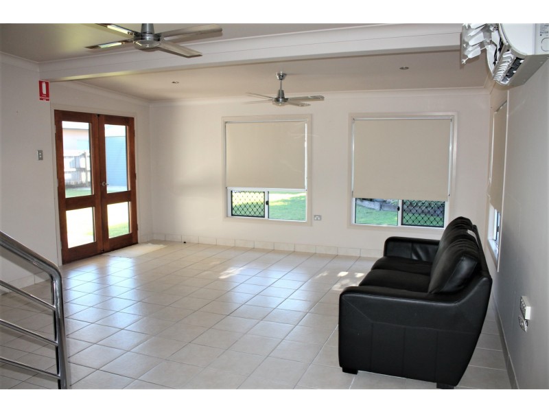 30 Smith Street, West Mackay QLD 4740