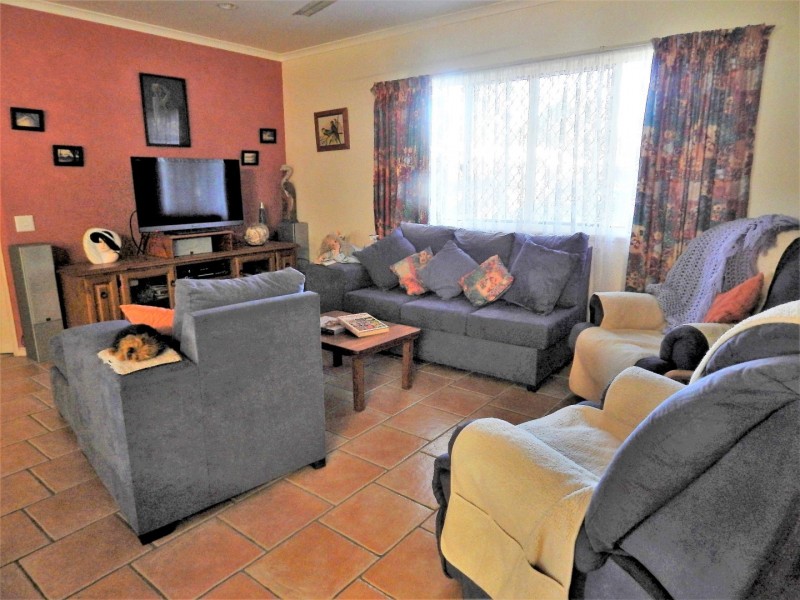 3 Kemp Street, Bucasia QLD 4750