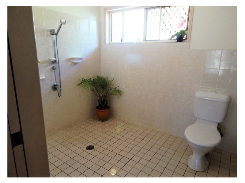 3 Kemp Street, Bucasia QLD 4750