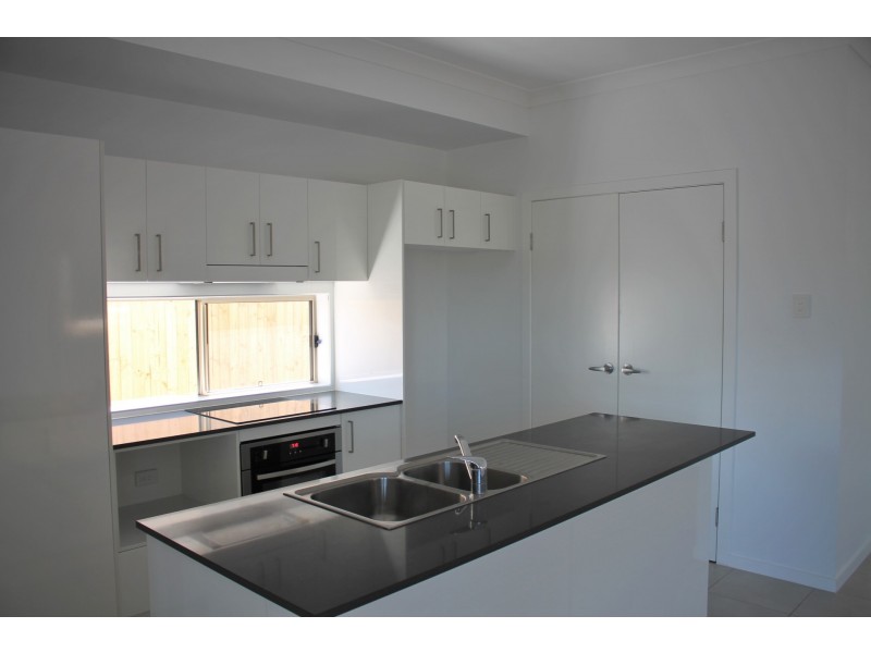 16 Vaucluse Crescent, East Mackay QLD 4740