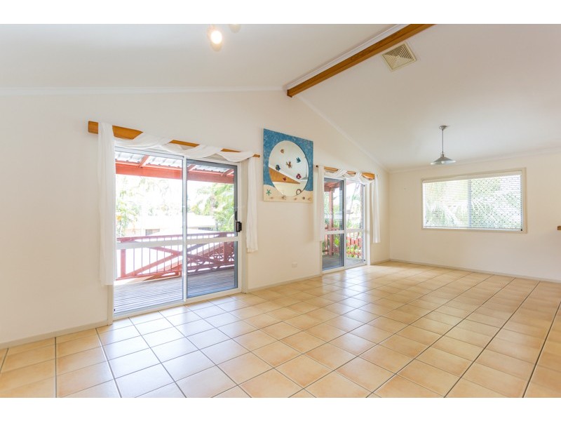 10 Baler Street, Shoal Point QLD 4750