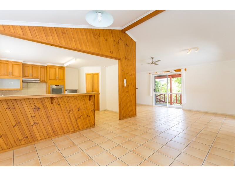 10 Baler Street, Shoal Point QLD 4750
