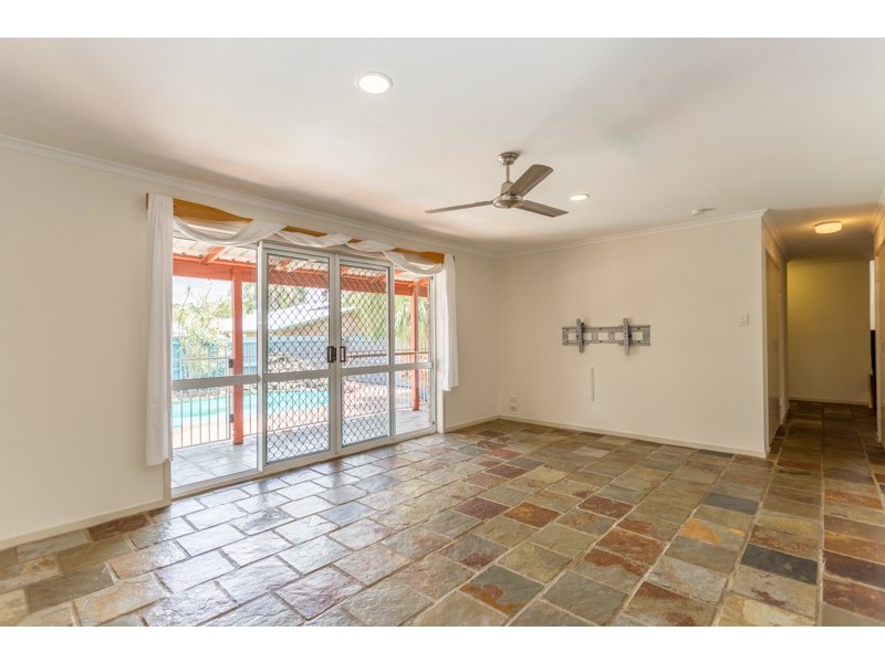 10 Baler Street, Shoal Point QLD 4750