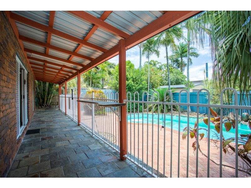 10 Baler Street, Shoal Point QLD 4750