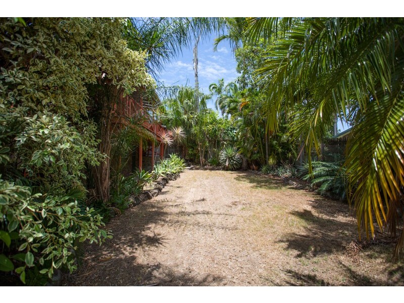 10 Baler Street, Shoal Point QLD 4750