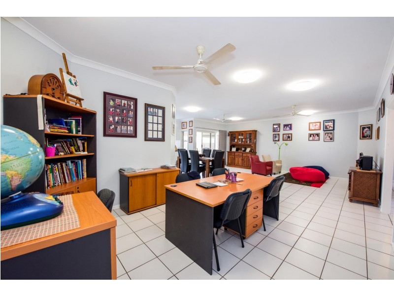 39 Barton Street, West Mackay QLD 4740