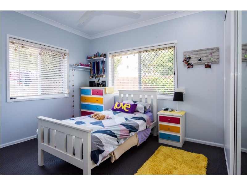 39 Barton Street, West Mackay QLD 4740