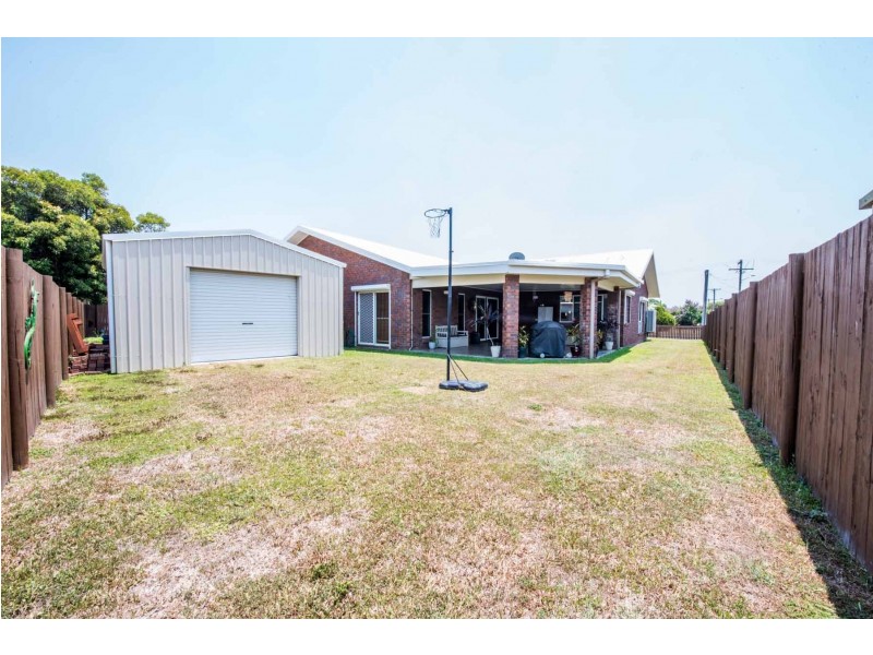 39 Barton Street, West Mackay QLD 4740