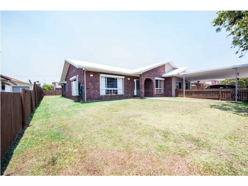 39 Barton Street, West Mackay QLD 4740