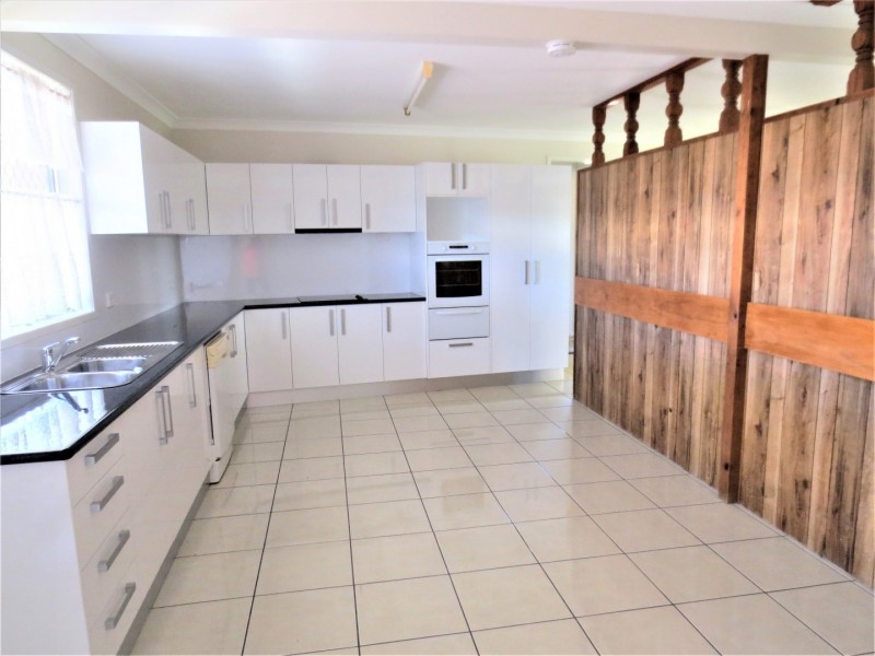 21 Michael Moohin Drive, Slade Point QLD 4740