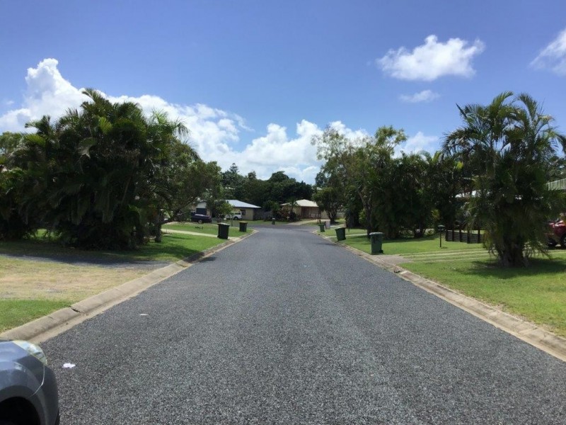 19 Kristy Crescent, Eimeo QLD 4740